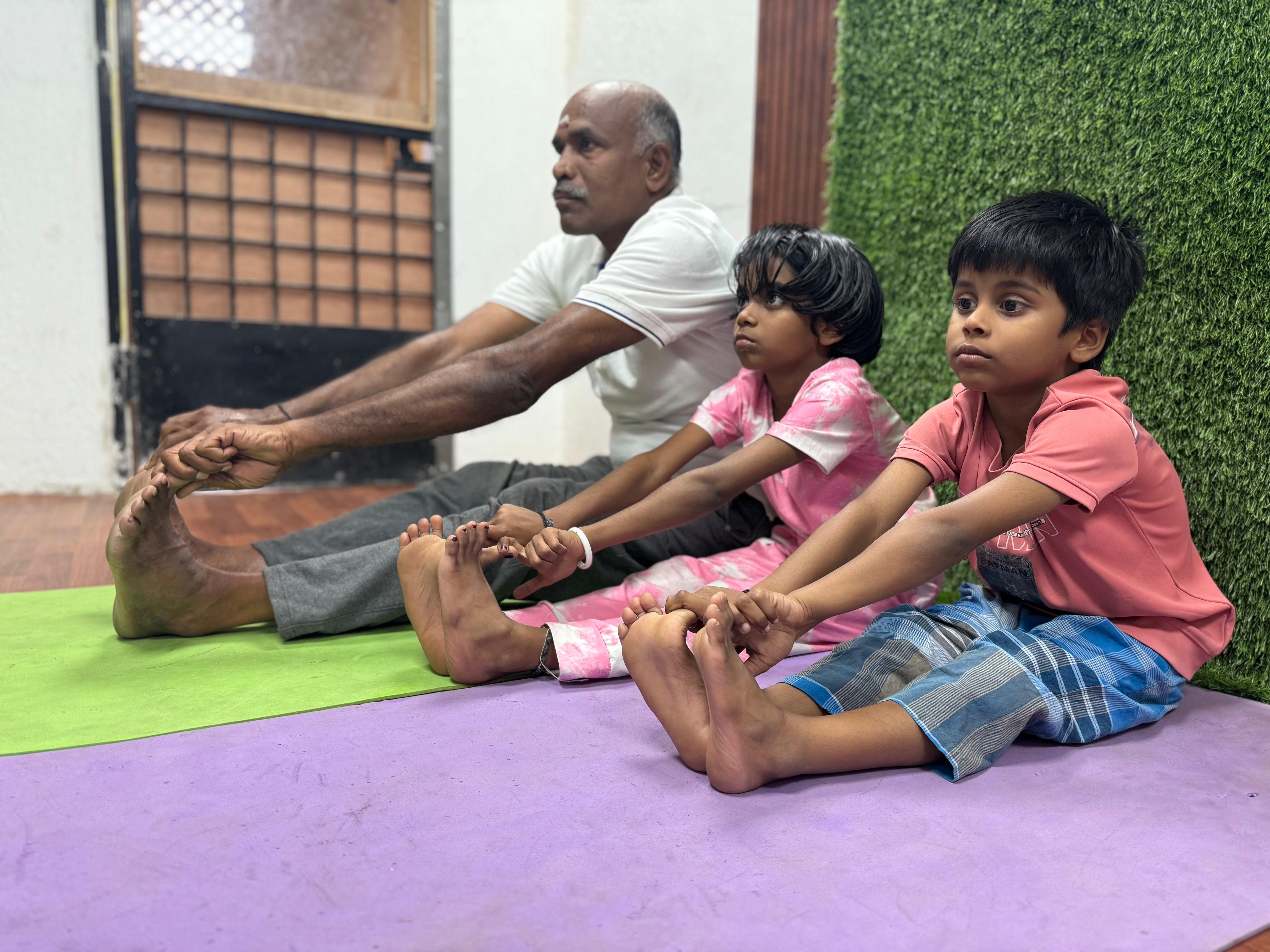 Yoga Family